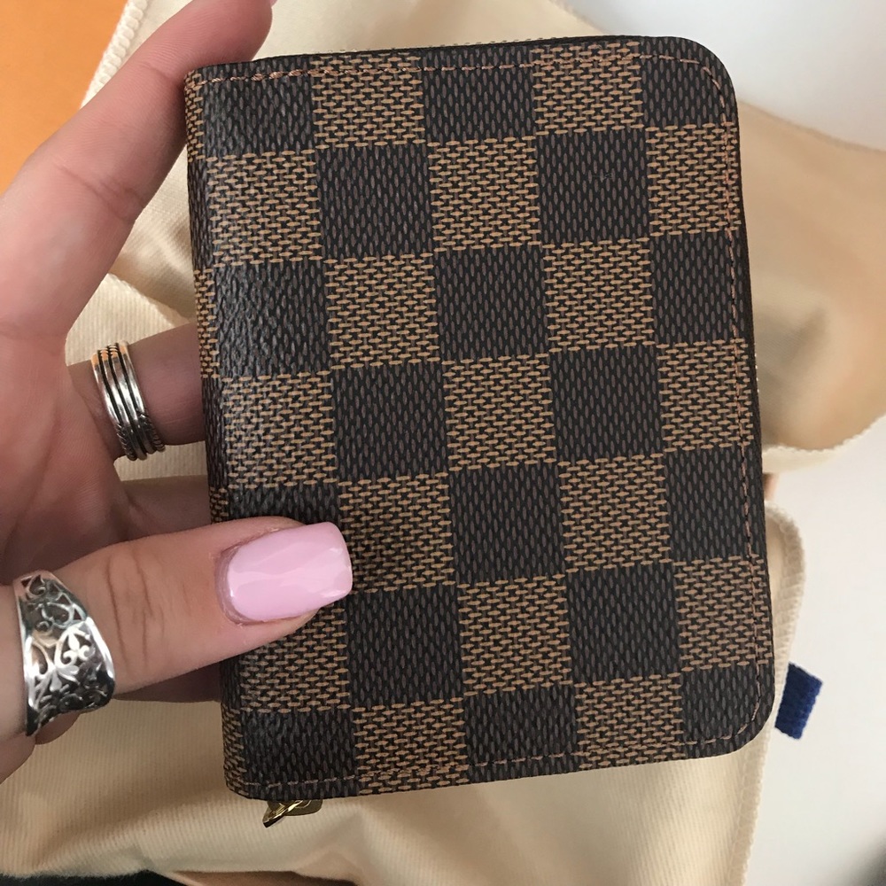 Louis Vuitton Zippy coin purse (Damier ebene)
